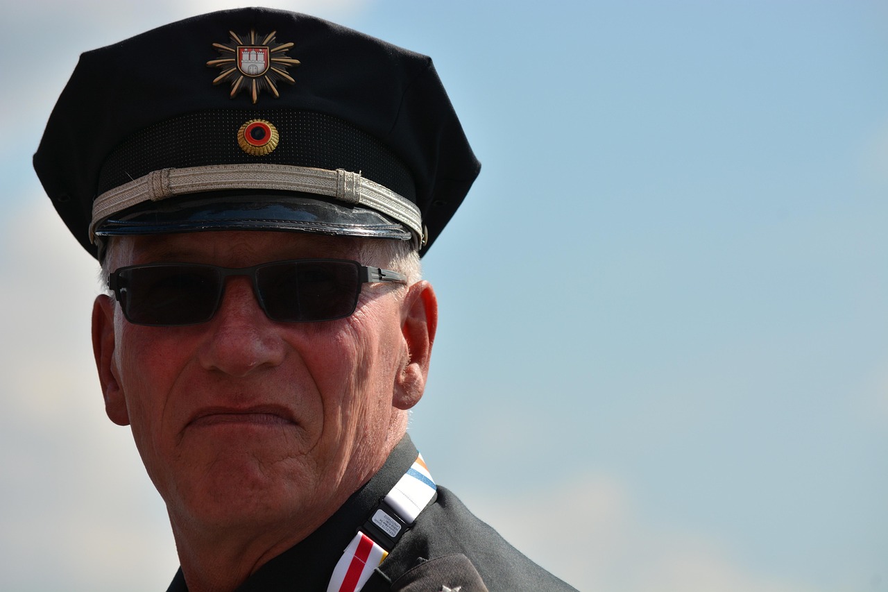 Peel百乐橙子爆珠：马上行动怎样注册账号啊