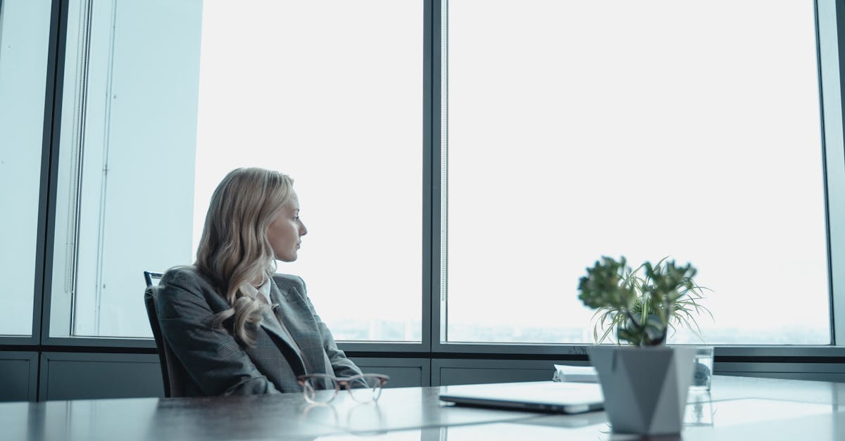 宝塔实名账号：谷歌美版账号怎么注册手机